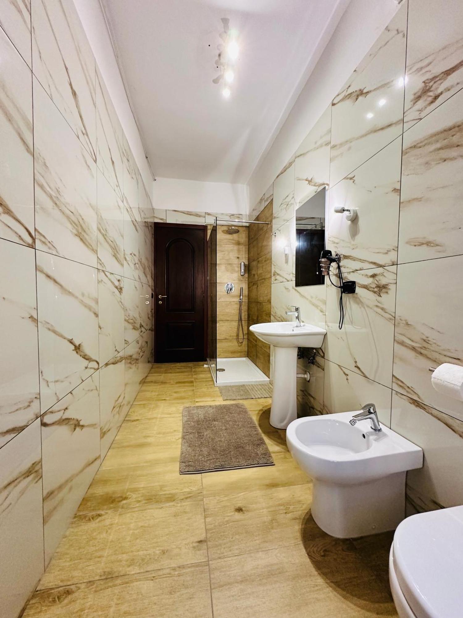 Bed and Breakfast La Via Del Mare Торре-дель-Греко Экстерьер фото