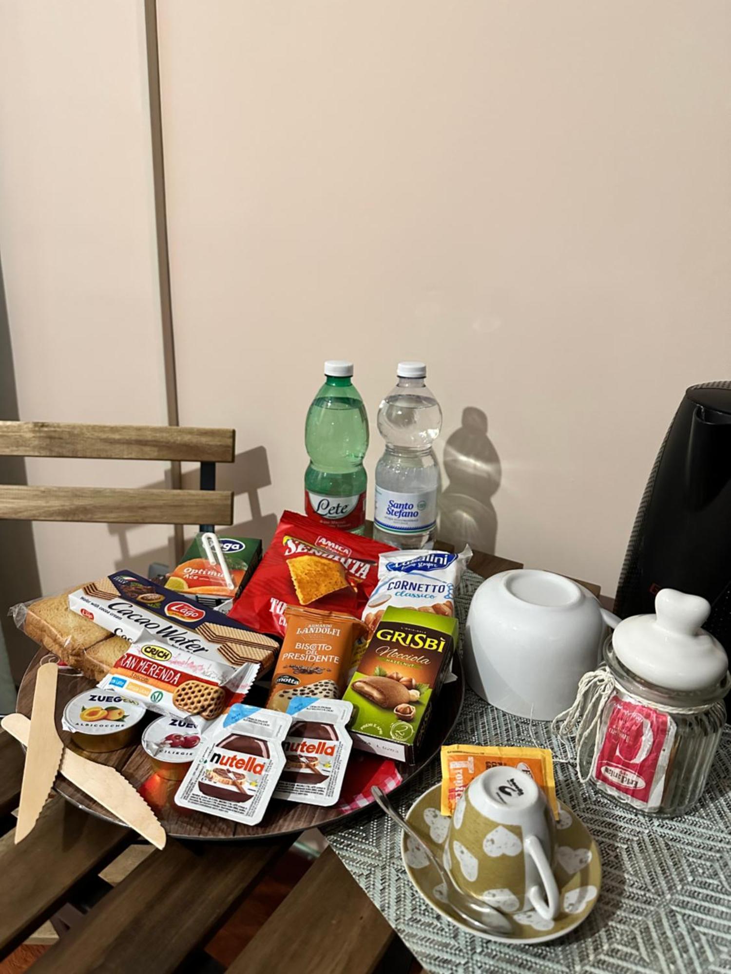 Bed and Breakfast La Via Del Mare Торре-дель-Греко Экстерьер фото